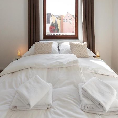 Koje Eins I Großes Apartment mit 2 Schlafzimmern Bremerhaven Exterior foto